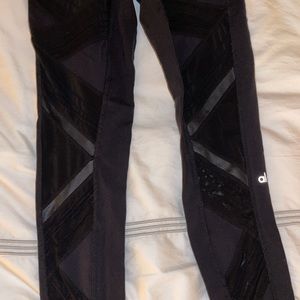 ALO Yoga Black Leggings